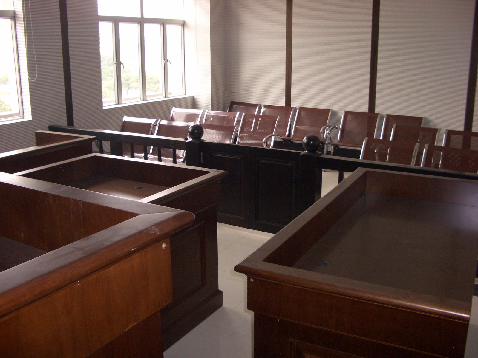 珠海法院法庭家具
